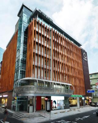 Metro Hotel Myeongdong