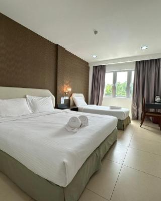 Hotel Twelve at 12 Kuantan Centre