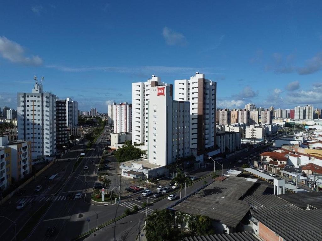 Miesto panorama iš viešbučio arba bendras vaizdas mieste Arakažu