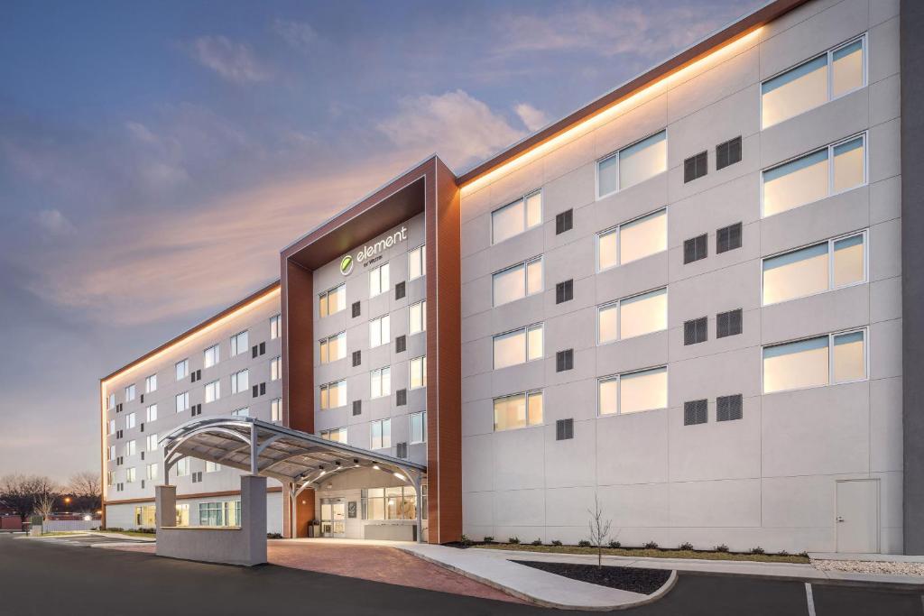 a rendering of the exterior of a hotel at Element Knoxville West in Knoxville