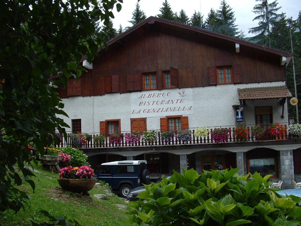 Galeri foto Albergo La Genzianella di Bellagio