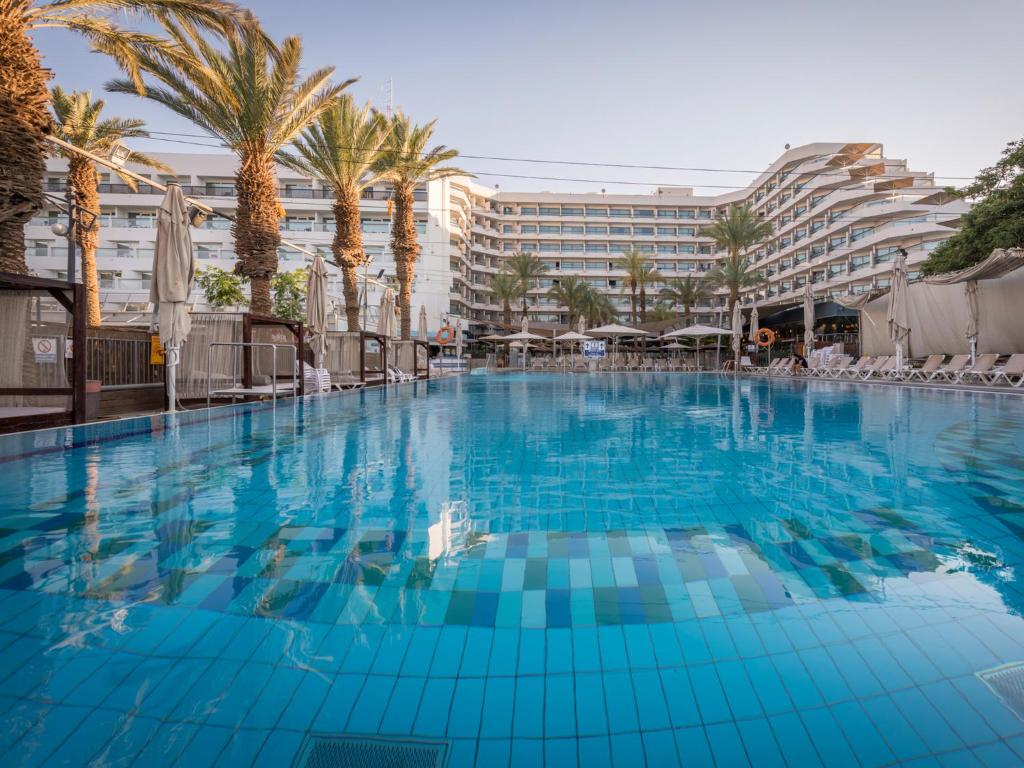 Neptune Eilat By Dan Hotels 내부 또는 인근 수영장