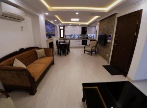 Khu vực ghế ngồi tại Taksim Flat