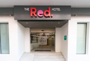 Ett certifikat, pris eller annat dokument som visas upp på The Red Hotel - Adults Only