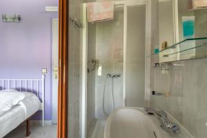 Hostal Arribes del Duero tesisinde bir banyo