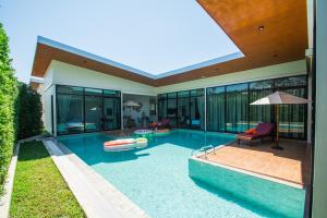 Басейн в или близо до Good Night Pool Villa Phuket - SHA Plus