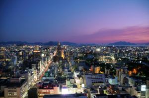 Una vista general de Hiroshima o una vista desde la ciudad tomada desde el hotel