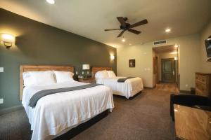 Gallery image of Driftwood Lodge in Springdale