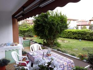 Garden sa labas ng Bed & Breakfast il Bolentino Varenna