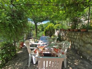 Vrt u objektu Apartments and room Rabac 155