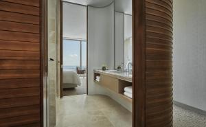 a bathroom with a sink and a mirror at Four Seasons Hotel Philadelphia at Comcast Center in Philadelphia