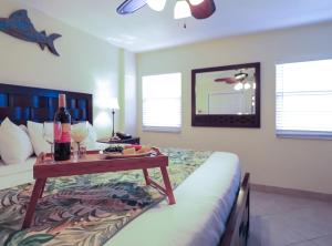 Gambar di galeri bagi Ocean Pointe Suites at Key Largo di Key Largo