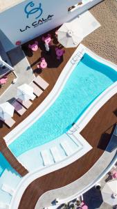 Πισίνα στο ή κοντά στο CalaLanzarote Suites Hotel - Adults Only