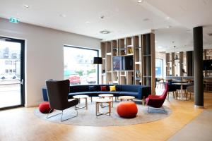 Ruang duduk di Holiday Inn Express - Trier, an IHG Hotel