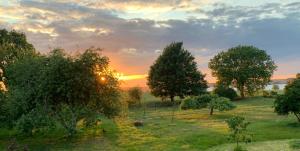 Un paisaje natural cerca of the bed and breakfast