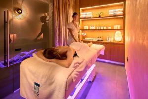 Spa un/vai citas labsajūtas iespējas naktsmītnē Time Boutique Hotel