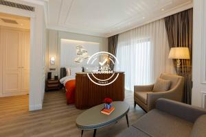 Zona d'estar a Amiral Palace Hotel Boutique Class