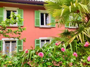 Un jardín fuera de Il Giardino Segreto Arona