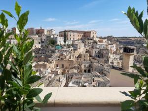 - Vistas a la ciudad desde un edificio en Antica Pepice, en Matera