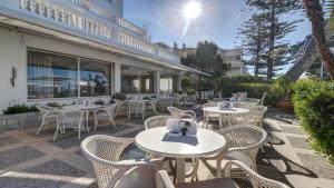 Εστιατόριο ή άλλο μέρος για φαγητό στο Hotel Illa d'Or & Club Apts 4* Sup