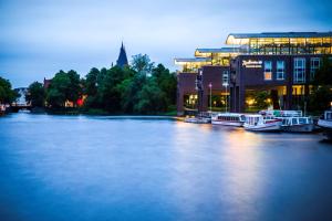 Utsikt över en flod i närheten av hotellet