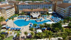 an aerial view of a resort with a pool at Gran Hotel Stella Maris Urban Resort & Conventions in Salvador