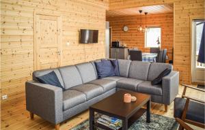 A seating area at Beautiful Home In Vrådal With Sauna