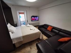 TV i/ili zabavni centar u objektu da Nonna Bruna - Luxury Rooms