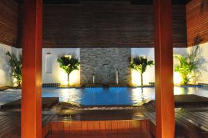 A piscina em ou perto de Forty Winks Phuket Hotel