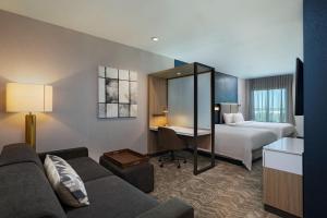 Легло или легла в стая в SpringHill Suites by Marriott Austin North