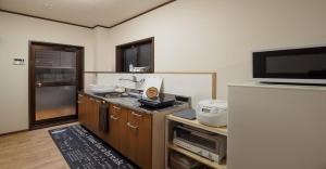 O bucătărie sau chicinetă la Kyoto Hostel japanese room 3F / Vacation STAY 8183