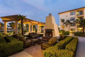 Taman di luar Homewood Suites by Hilton San Diego Airport-Liberty Station