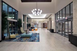 Uma área de estar em SpringHill Suites by Marriott Orlando Theme Parks Lake Buena Vista