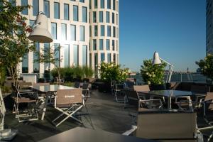 Galeri foto Motel One Berlin-Upper West di Berlin