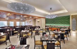 Restoran atau tempat makan lain di Hilton Suites Jabal Omar Makkah