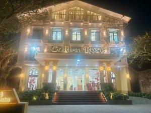 Fasadas ar įėjimas į apgyvendinimo įstaigą Golden Rose Hotel