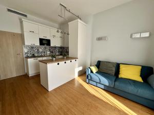 A kitchen or kitchenette at Hotel Villa MiraMar