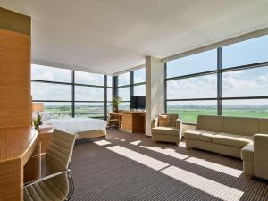 Seating area sa Hyatt Place Amsterdam Airport