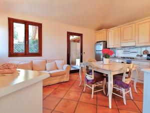 A kitchen or kitchenette at Sea View La Marina