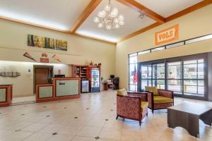 a lobby of a krispy kreme store at Best Western Plus Knoxville Cedar Bluff in Knoxville