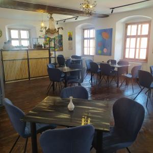 En restaurang eller annat matställe på Pensiune Citadela Sighisoara