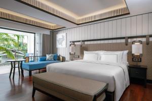 Легло или легла в стая в Melia Koh Samui