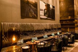 Zona d'estar a Motel One Glasgow