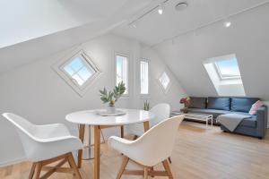 Et opholdsområde på Vervet Studio Apartments