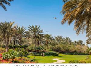 Сад в One&Only Royal Mirage Resort Dubai at Jumeirah Beach