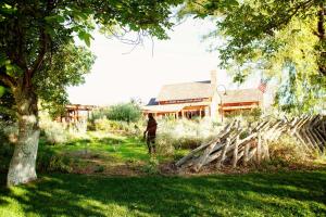 O grădină în afara Bryce Canyon Villas