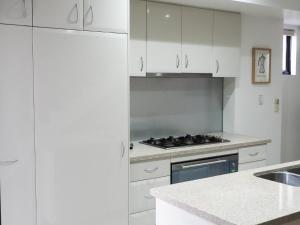 Dapur atau dapur kecil di East Perth Townhouse