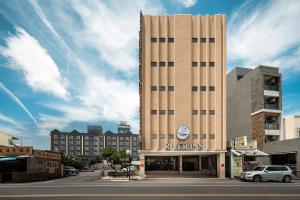 Building kung saan naroon ang hotel