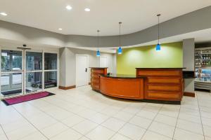 El lobby o recepción de Residence Inn Orlando Airport