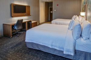 Кровать или кровати в номере Courtyard Austin by Marriott Northwest/Lakeline